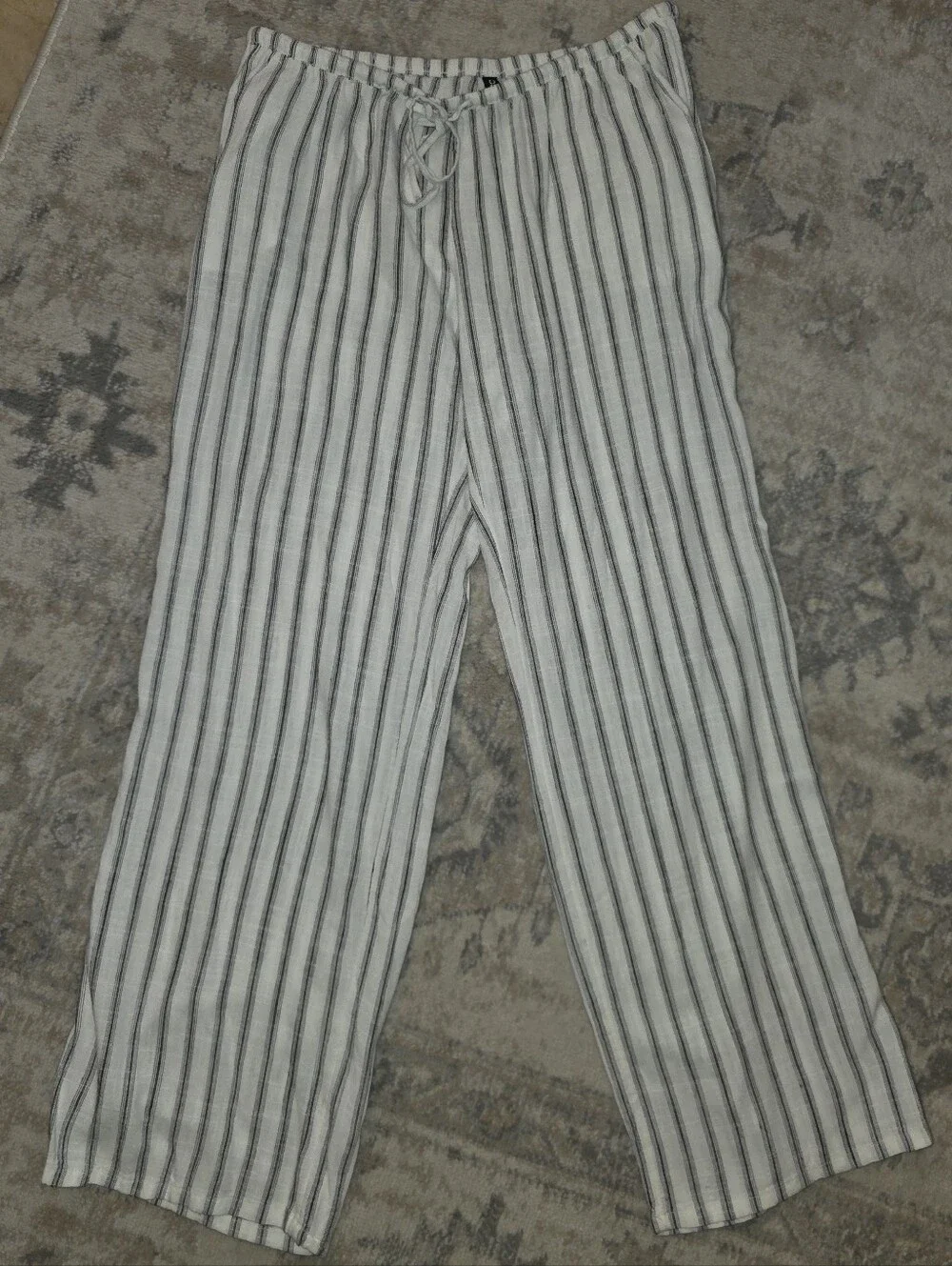 H&M STRAIGHT LEG DRAWSTRING PANTS